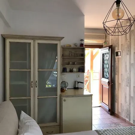 Niriides Affittacamere 3*