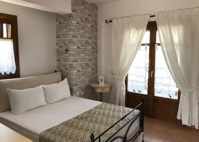 尼瑞埃蒂斯公寓旅馆 招待所