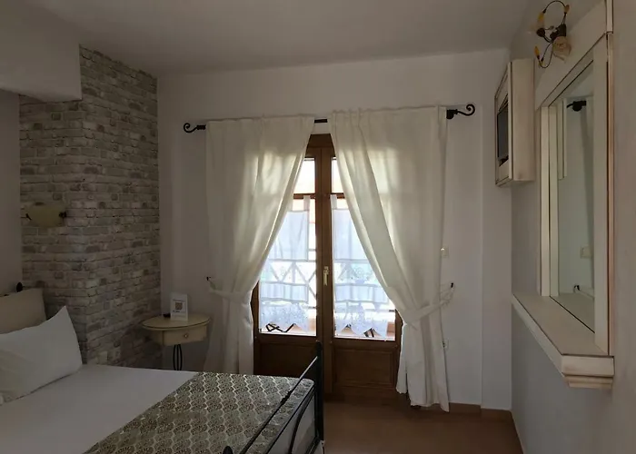 尼瑞埃蒂斯公寓旅馆