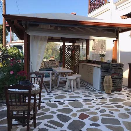 Niriides بيت ضيافة