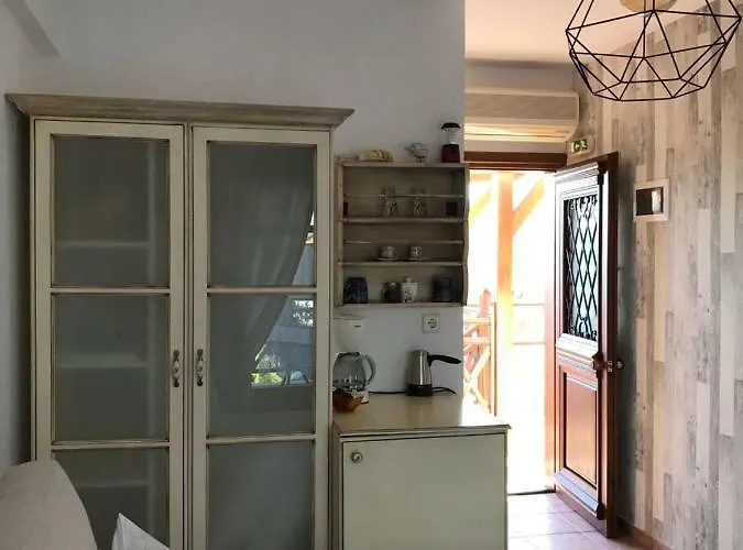 Niriides Gasthuis 3*